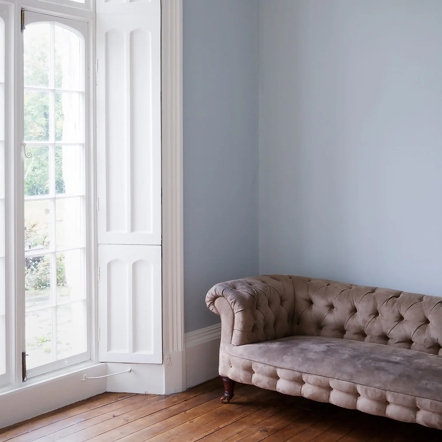 Farrow & Ball Estate Eggshell Paint Skylight - 750ml 4 Farrow & Ball Estate Eggshell Paint Skylight - 750ml - Image 2