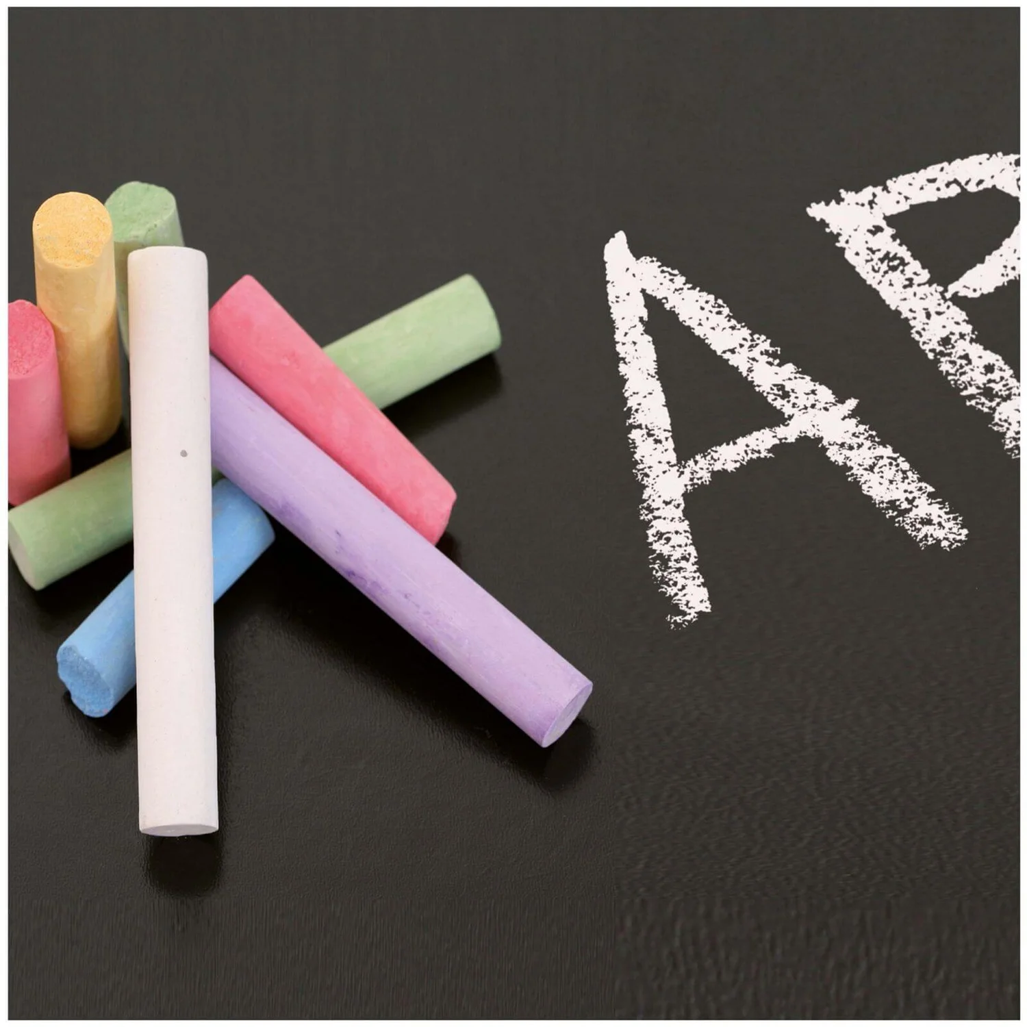 Rust-Oleum Black - Chalkboard Paint - 750ml 4 Rust-Oleum Black - Chalkboard Paint - 750ml - Image 2