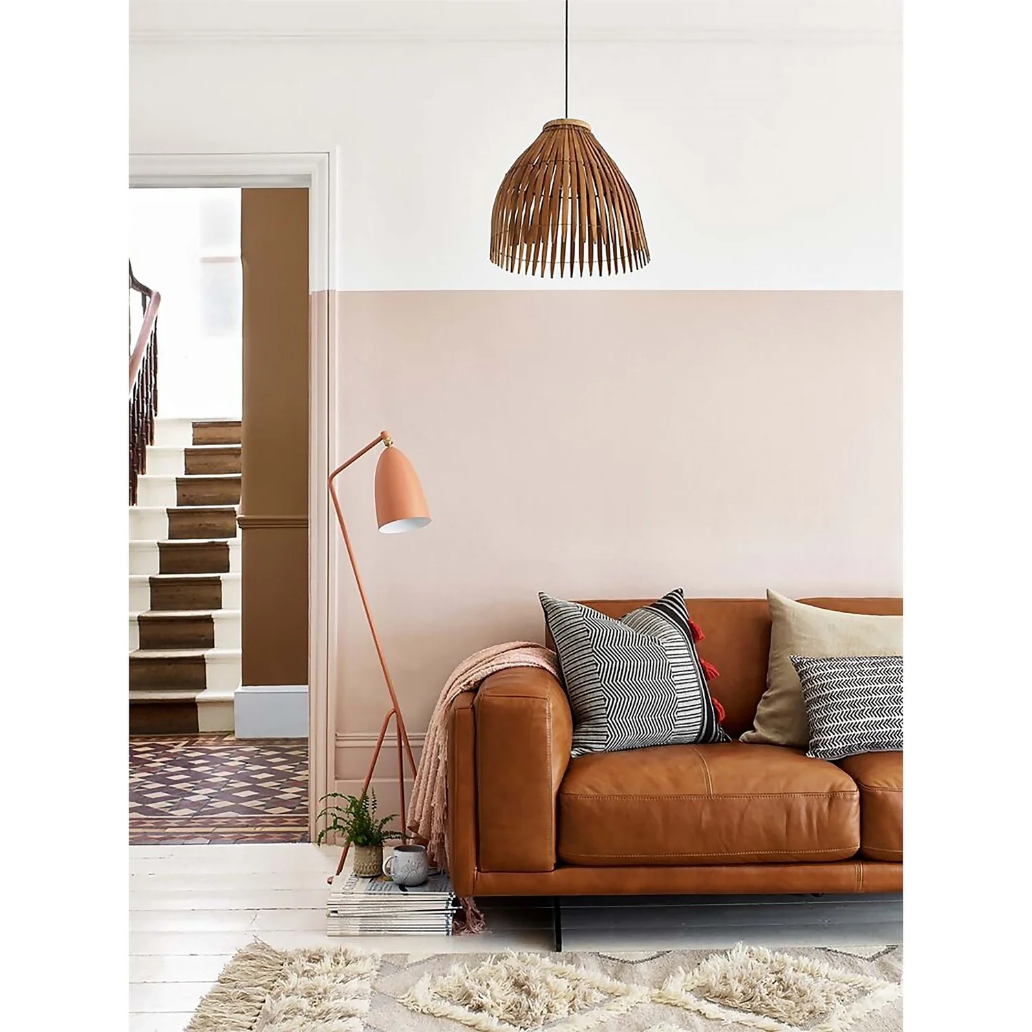 Dulux Matt Emulsion Paint Soft Stone - 2.5L 4 Dulux Matt Emulsion Paint Soft Stone - 2.5L - Image 2