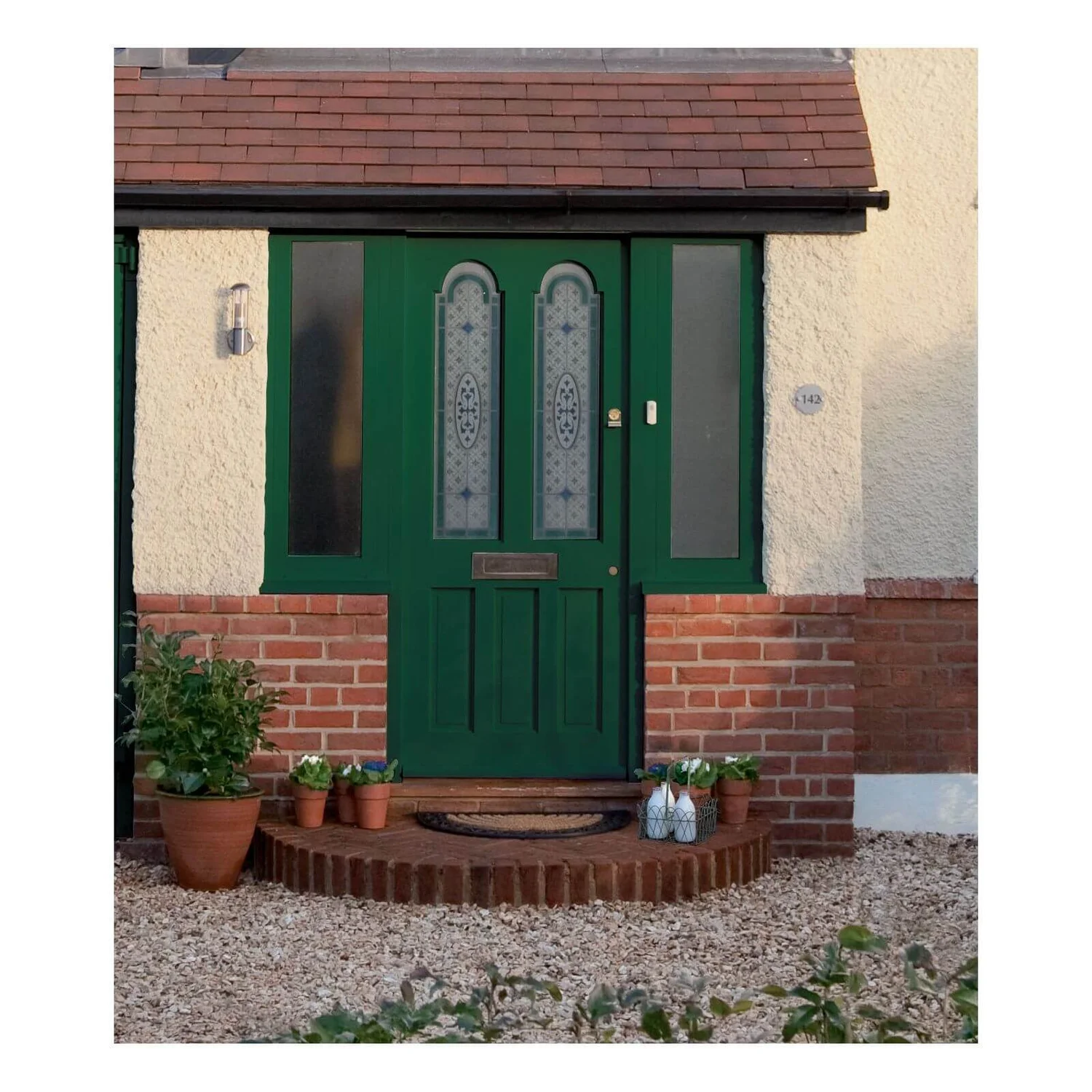 Dulux Weathershield Exterior Quick Dry Satin Paint Heathland - 750ml 4 Dulux Weathershield Exterior Quick Dry Satin Paint Heathland - 750ml - Image 2