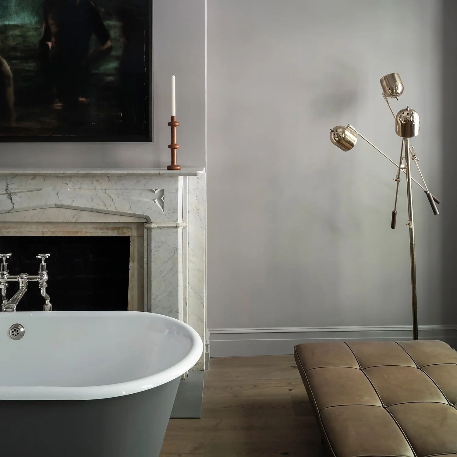 Farrow & Ball Modern Matt Emulsion Paint Dove Tale - 2.5L 4 Farrow & Ball Modern Matt Emulsion Paint Dove Tale - 2.5L - Image 2