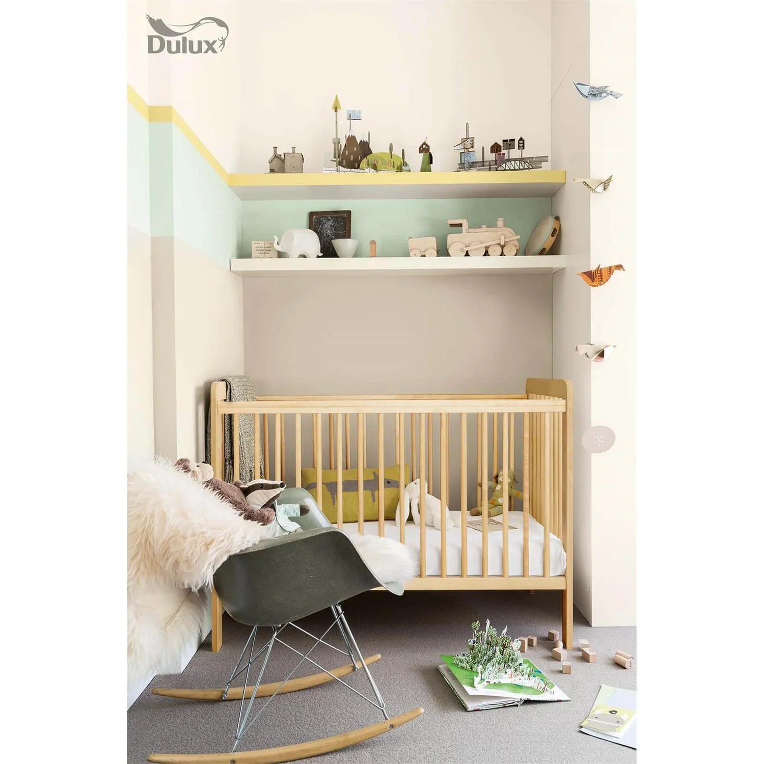 Dulux Quick Dry Satinwood Jasmine White - 750ml 8 Dulux Quick Dry Satinwood Jasmine White - 750ml - Image 6