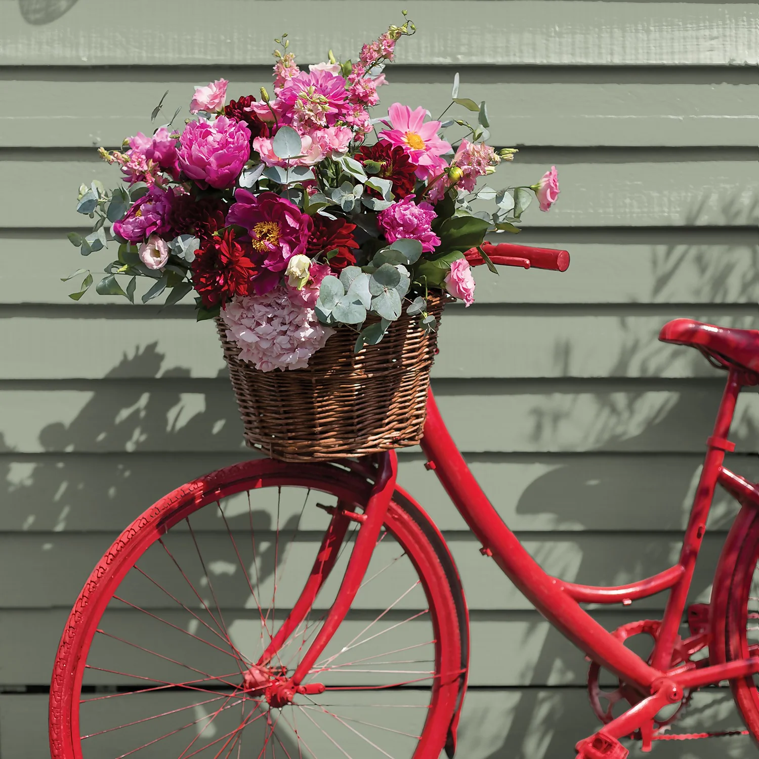 Sandtex® Exterior 10 Year Satin Paint Bay Tree - 750ml 7 Sandtex® Exterior 10 Year Satin Paint Bay Tree - 750ml - Image 5