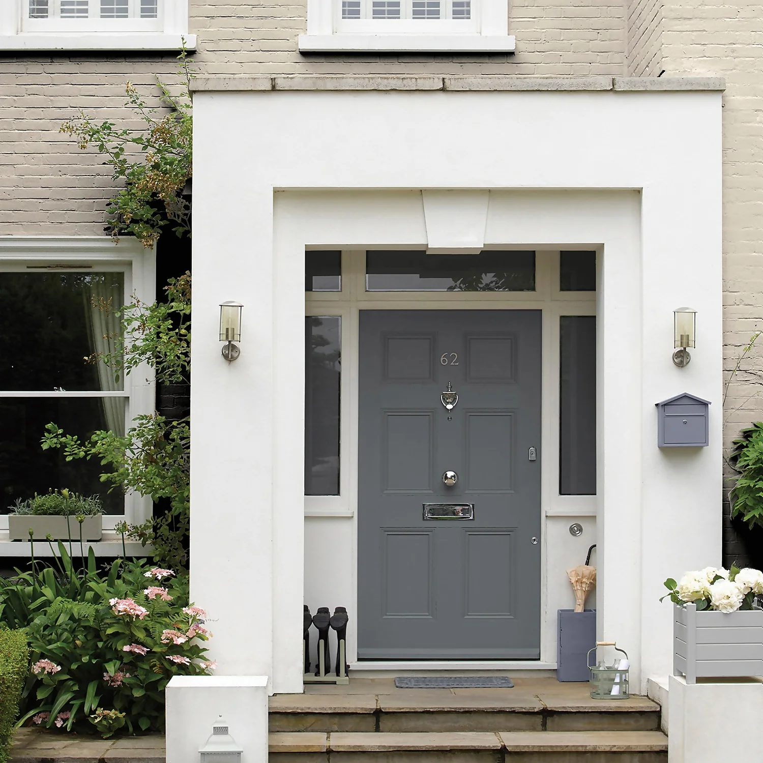 Sandtex Ultra Smooth Masonry Paint - Sandblast - 150ml 7 Sandtex Ultra Smooth Masonry Paint - Sandblast - 150ml - Image 5