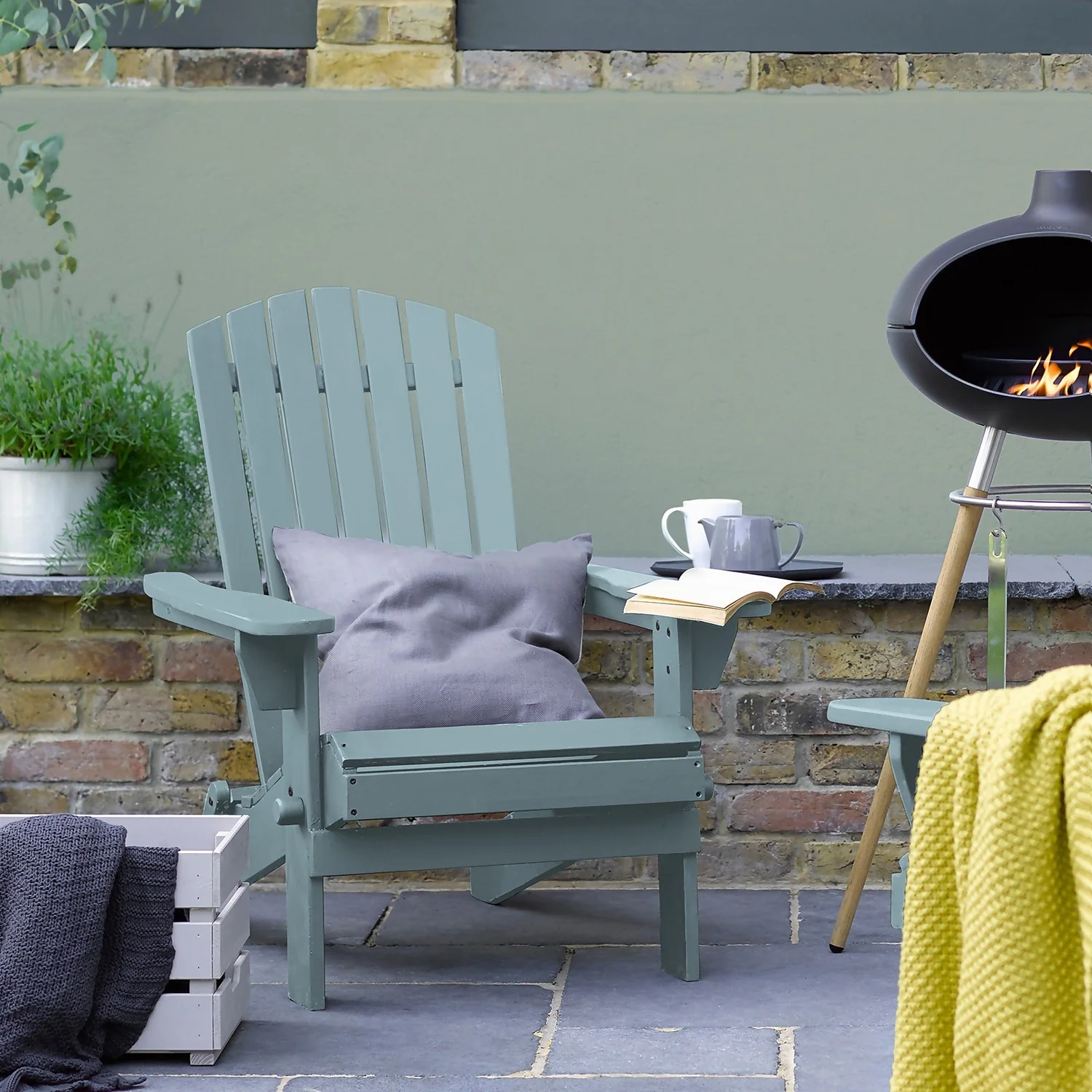 Sandtex® Rapid Dry Satin Paint Gentle Blue - 750ml 6 Sandtex® Rapid Dry Satin Paint Gentle Blue - 750ml - Image 4