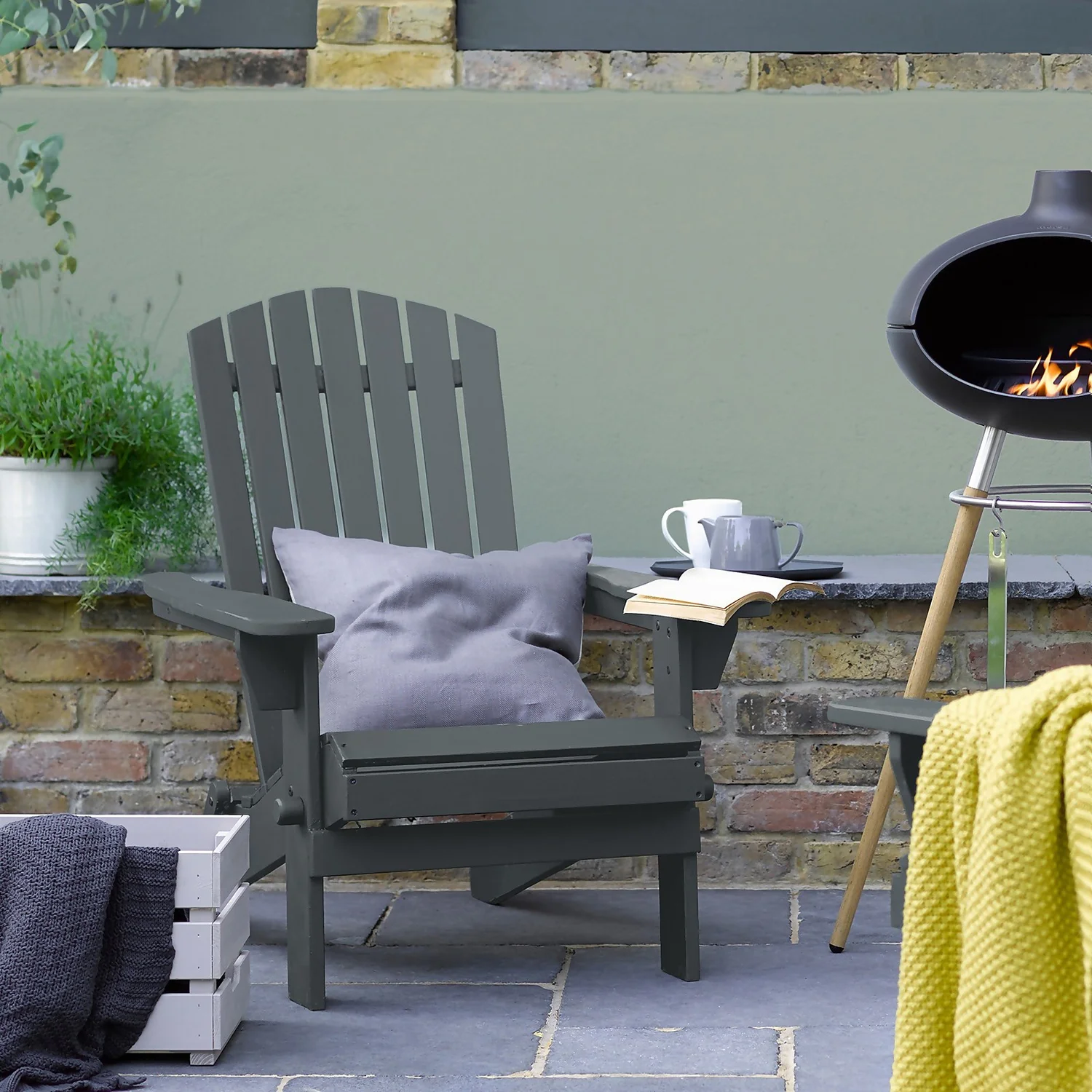 Sandtex® Rapid Dry Satin Paint Seclusion - 750ml 6 Sandtex® Rapid Dry Satin Paint Seclusion - 750ml - Image 4