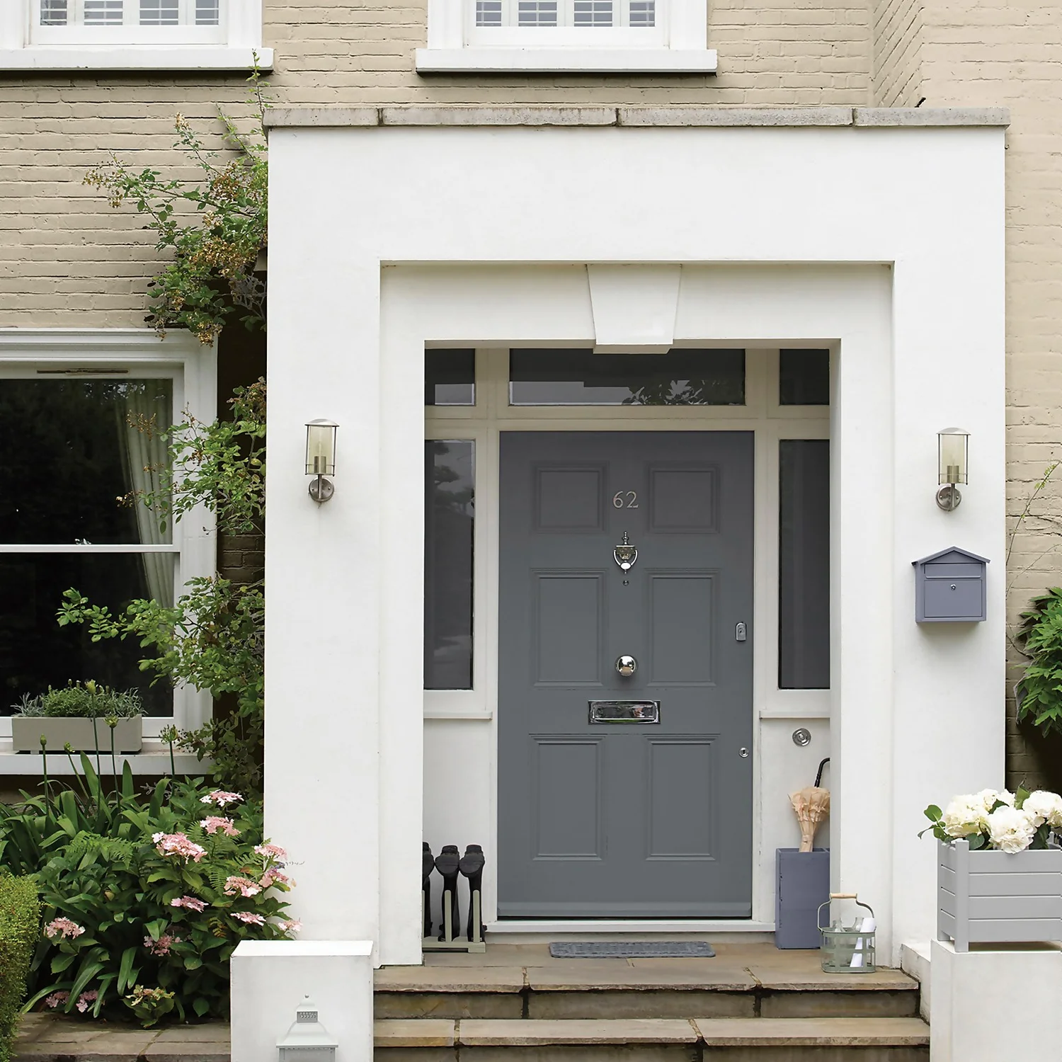 Sandtex® Ultra Smooth Masonry Paint Country Stone - 10L 7 Sandtex® Ultra Smooth Masonry Paint Country Stone - 10L - Image 5