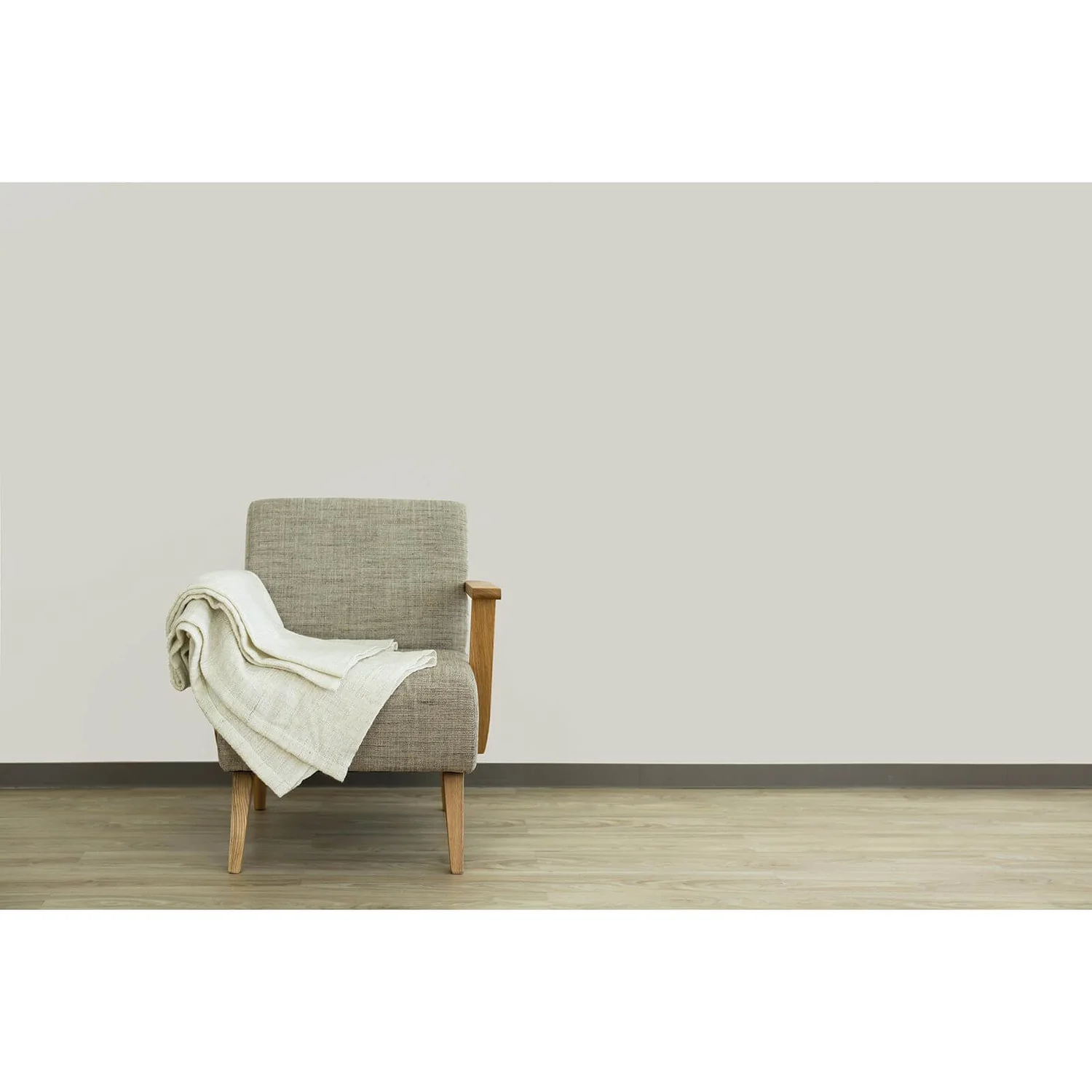 Craig & Rose 1829 Eggshell Paint Chapelle - 2.5L 5 Craig & Rose 1829 Eggshell Paint Chapelle - 2.5L - Image 3