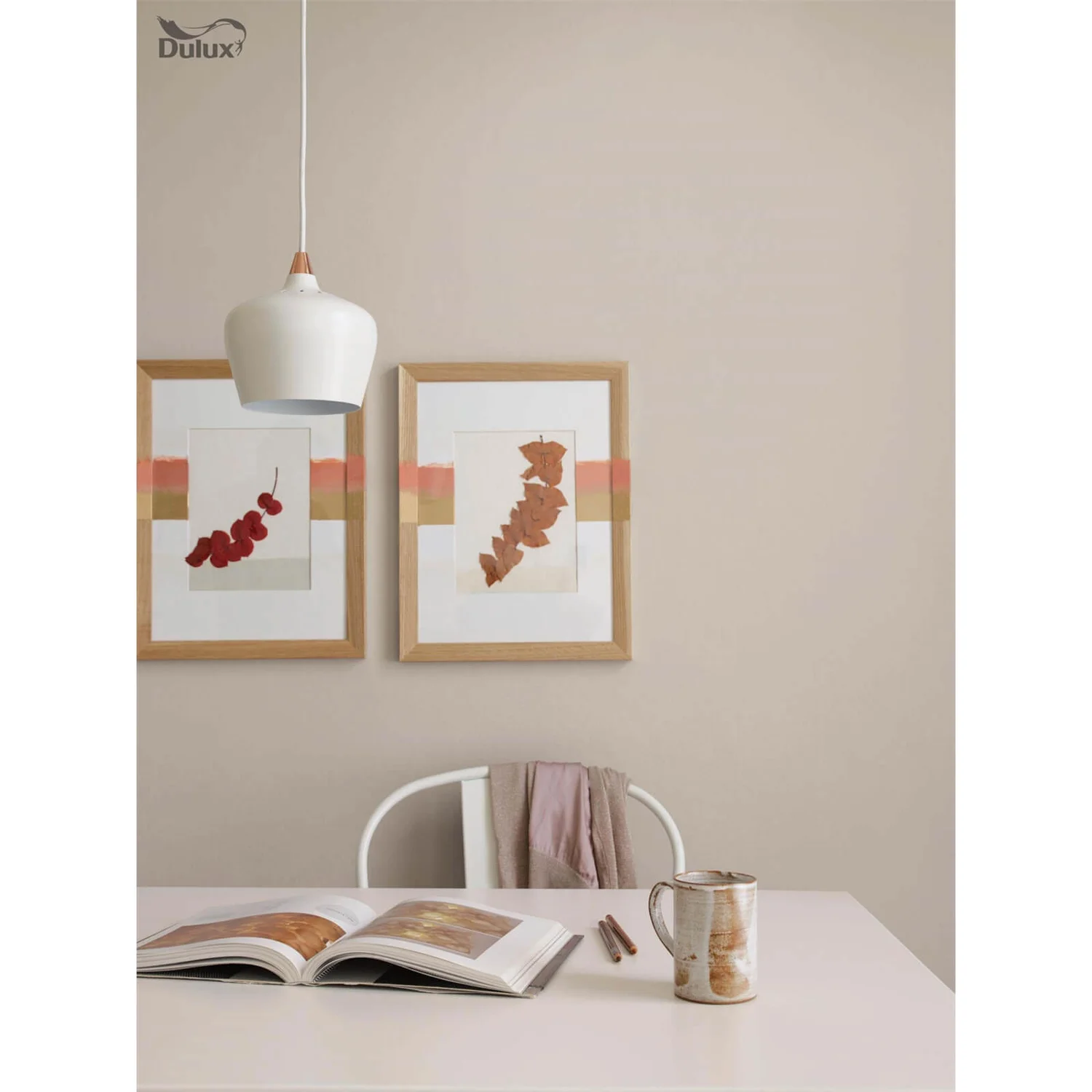 Dulux Easycare Washable & Tough Matt Paint Pebble Shore - Tester 30ml 6 Dulux Easycare Washable & Tough Matt Paint Pebble Shore - Tester 30ml - Image 4