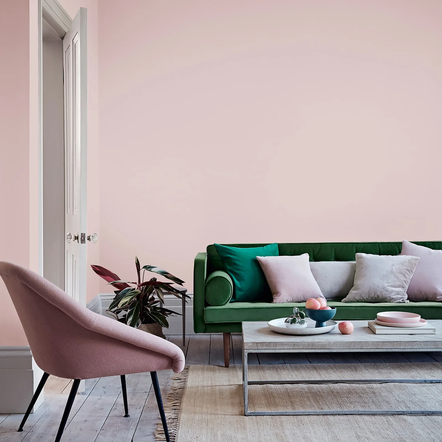 Crown Walls & Ceilings Matt Emulsion Paint Pashmina - 5L 4 Crown Walls & Ceilings Matt Emulsion Paint Pashmina - 5L - Image 2