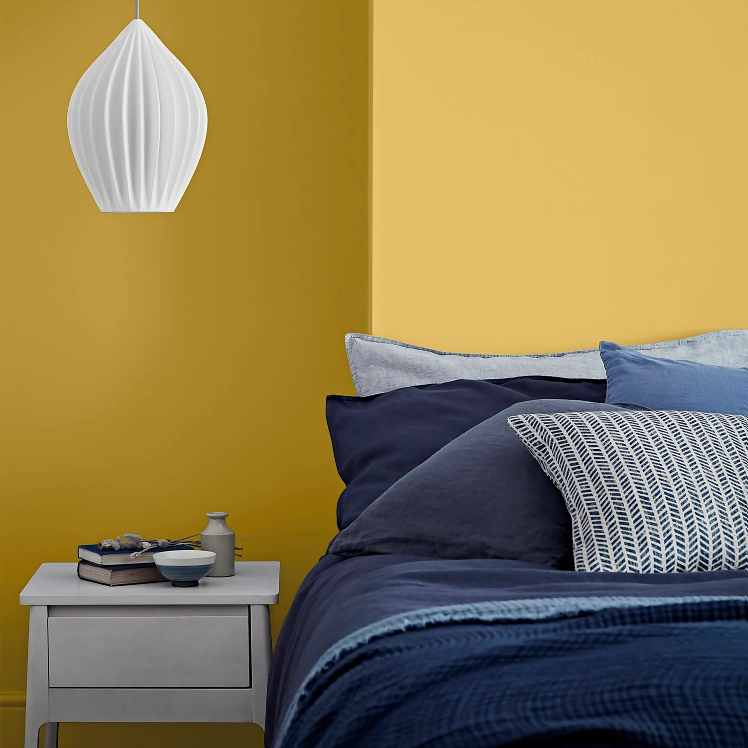 Crown Easyclean® Washable & Wipeable Multi Surface Matt Paint Mustard Jar® - 2.5L 6 Crown Easyclean® Washable & Wipeable Multi Surface Matt Paint Mustard Jar® - 2.5L - Image 4