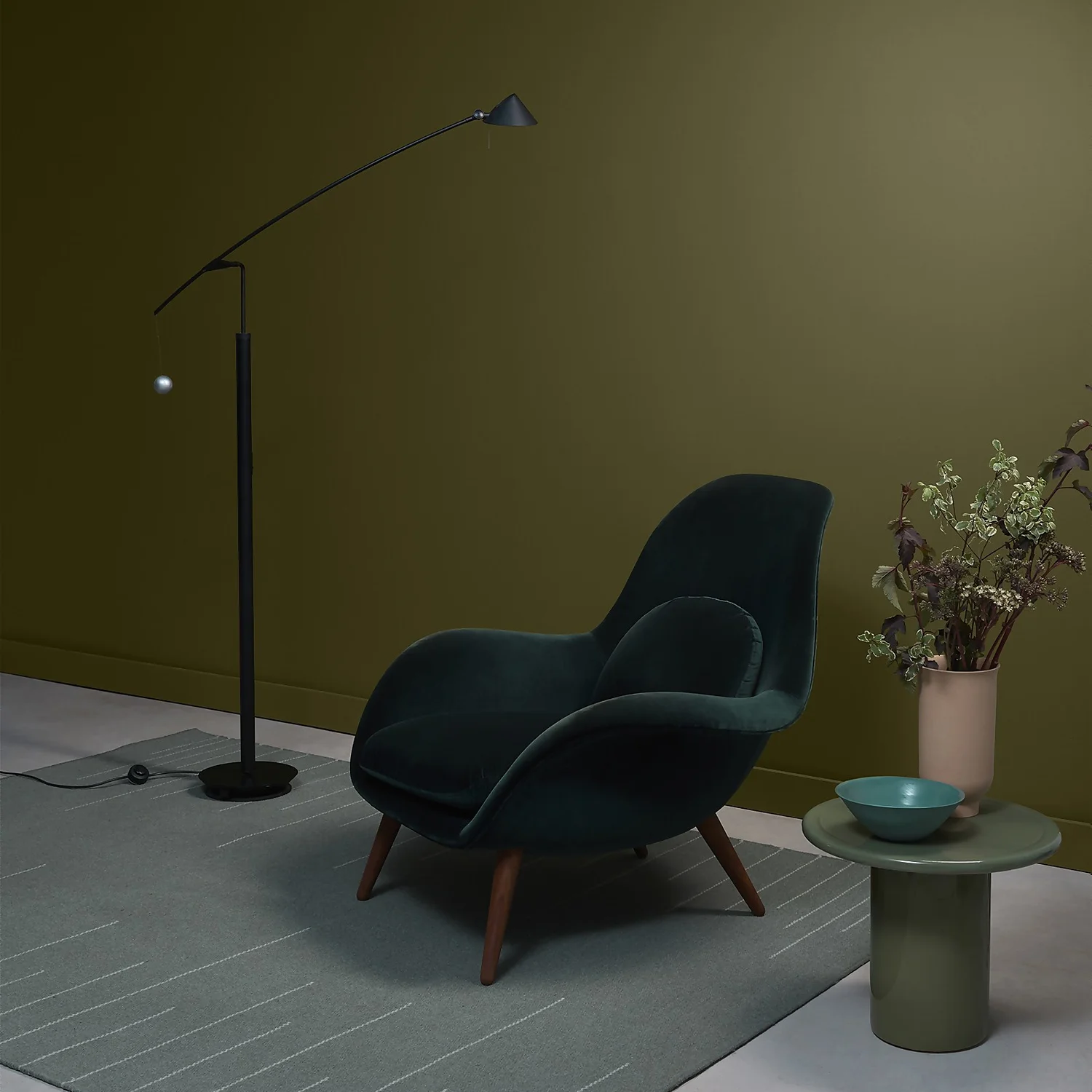 ELLE Decoration By Crown Flat Matt Paint Forest Vista - 2.5L 4 ELLE Decoration By Crown Flat Matt Paint Forest Vista - 2.5L - Image 2