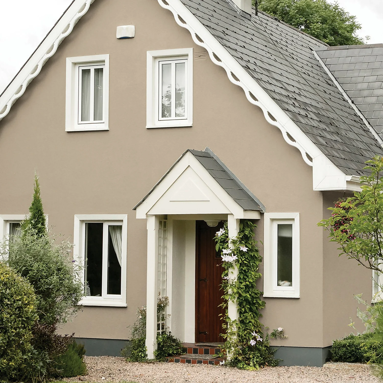 Sandtex® Ultra Smooth Masonry Paint Mid Stone - 10L 4 Sandtex® Ultra Smooth Masonry Paint Mid Stone - 10L - Image 2