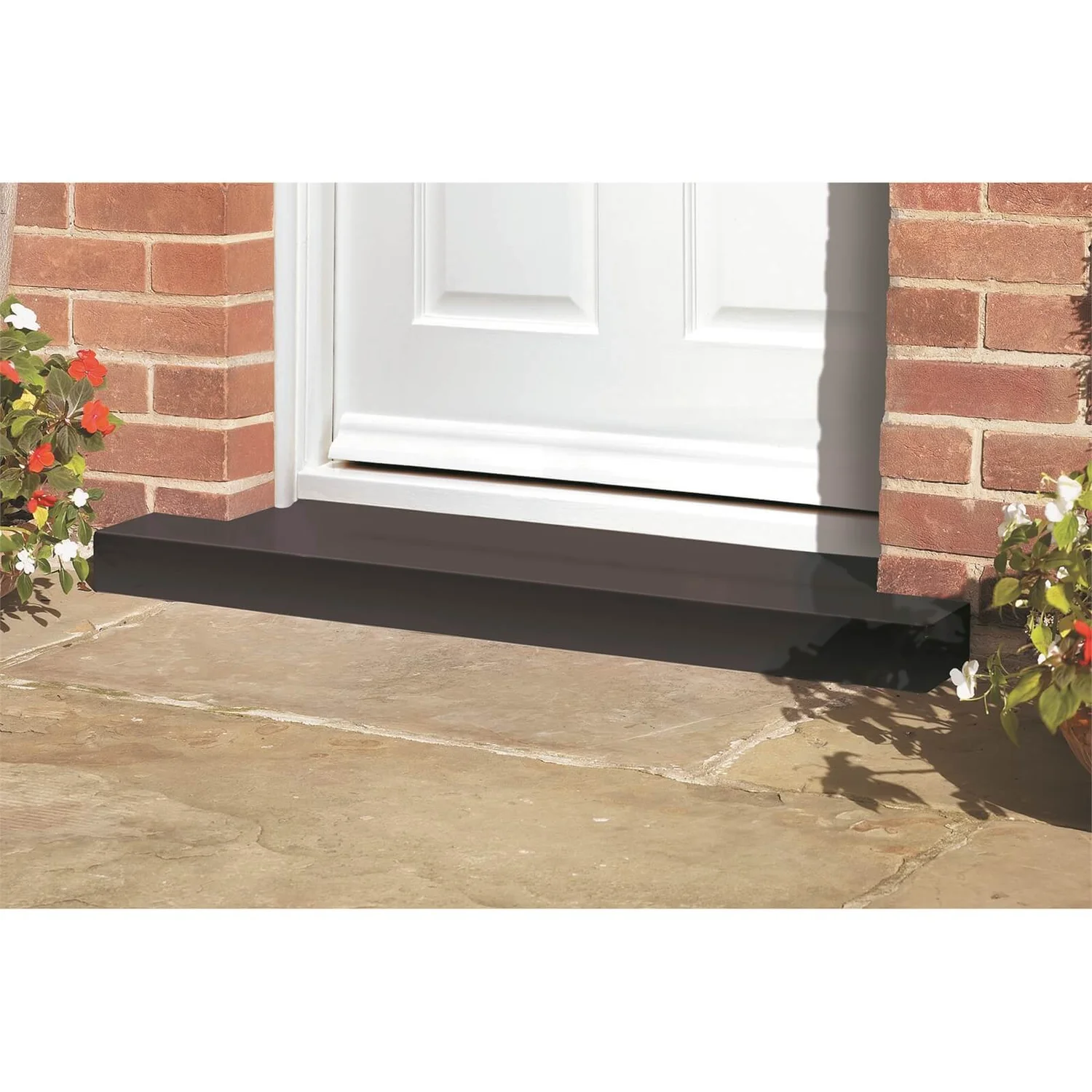 Ronseal Diamond Hard Black - Doorstep Satin Paint - 750ml 5 Ronseal Diamond Hard Black - Doorstep Satin Paint - 750ml - Image 3
