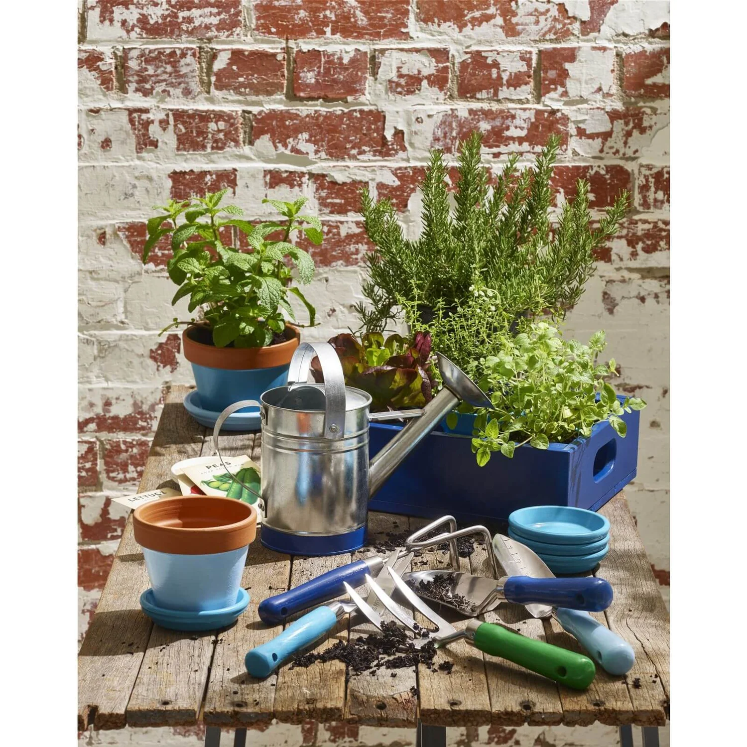 Craig & Rose Artisan Enamel Gloss Spray Paint - Grass Court - 400ml 5 Craig & Rose Artisan Enamel Gloss Spray Paint - Grass Court - 400ml - Image 3