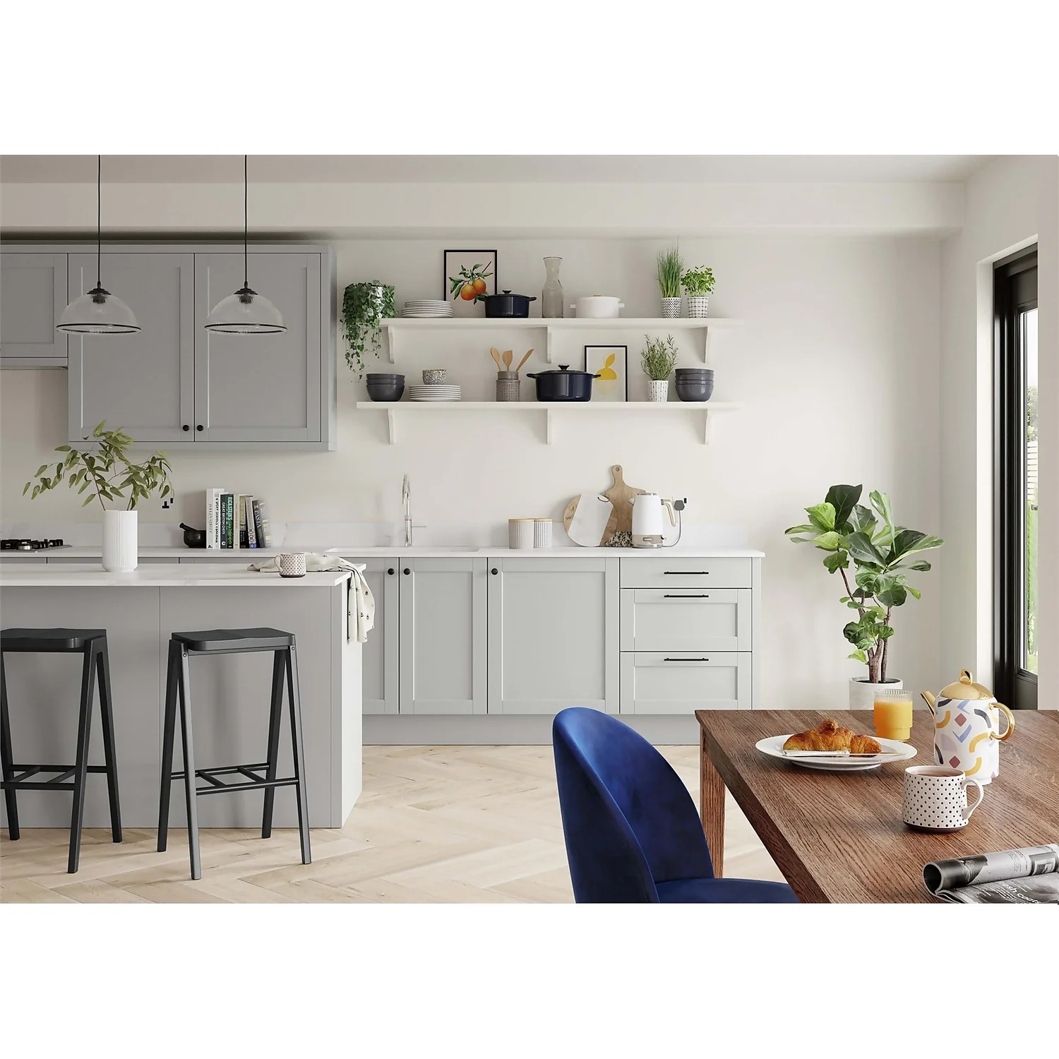 Dulux Simply Refresh One Coat Matt Emulsion Paint Timeless - 5L 9 Dulux Simply Refresh One Coat Matt Emulsion Paint Timeless - 5L - Image 7