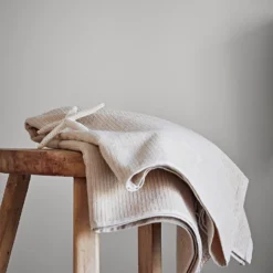 Crown Easyclean® Mouldguard+ Bathroom Mid Sheen Washable Multi Surface Paint Linen Cupboard® - 2.5L 11 Crown Easyclean® Mouldguard+ Bathroom Mid Sheen Washable Multi Surface Paint Linen Cupboard® - 2.5L -Laura Paint Shop 12886760 3094853415621150