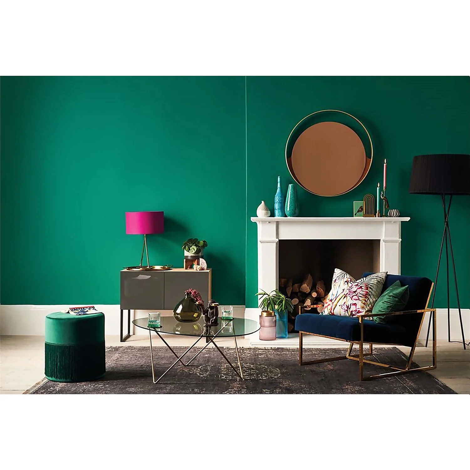Dulux Simply Refresh Feature Wall One Coat Matt Emulsion Paint Emerald Glade - Tester 30ml 4 Dulux Simply Refresh Feature Wall One Coat Matt Emulsion Paint Emerald Glade - Tester 30ml - Image 2