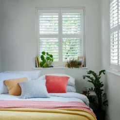 Laura Ashley Matt Emulsion Paint Soft Silver - 5L 7 Laura Ashley Matt Emulsion Paint Soft Silver - 5L -Laura Paint Shop 13134752 1194939286229372