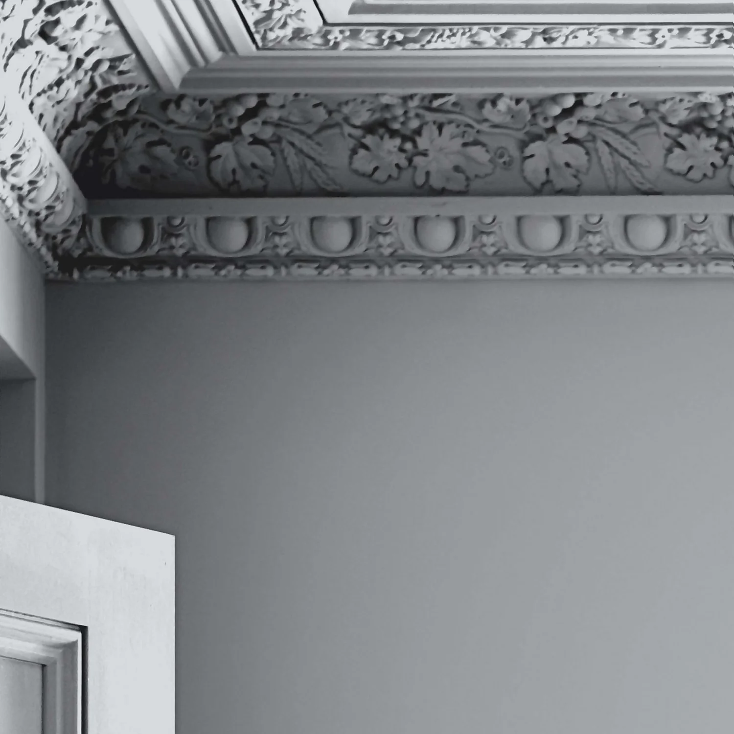 Laura Ashley Eggshell Paint Pale Slate - 750ml 5 Laura Ashley Eggshell Paint Pale Slate - 750ml - Image 3