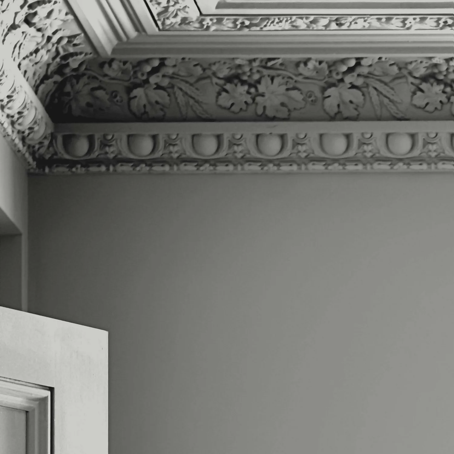 Laura Ashley Matt Emulsion Paint Steel Tester 100ml 5 Laura Ashley Matt Emulsion Paint Steel Tester 100ml - Image 3