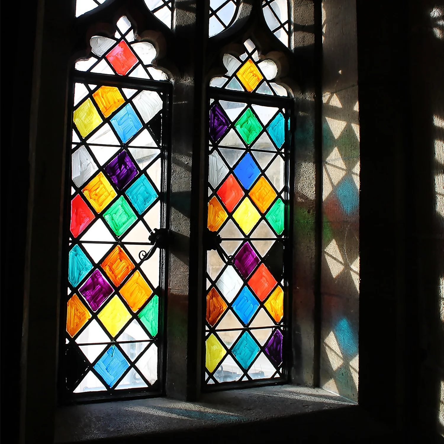 Thorndown Skylark Blue Peelable Glass Paint 750ml 4 Thorndown Skylark Blue Peelable Glass Paint 750ml - Image 2