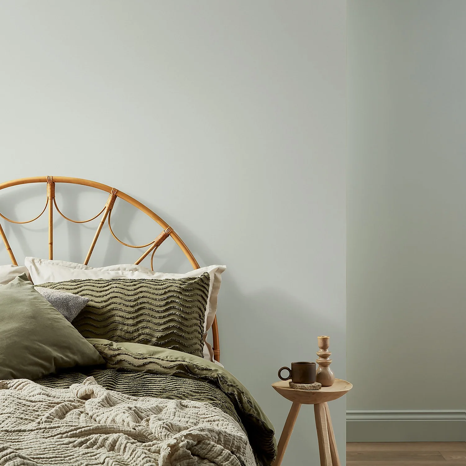 House Beautiful Durable Matt Emulsion Multi-Surface Paint Back To Nature BN.38 Tester - 125ml 4 House Beautiful Durable Matt Emulsion Multi-Surface Paint Back To Nature BN.38 Tester - 125ml - Image 2