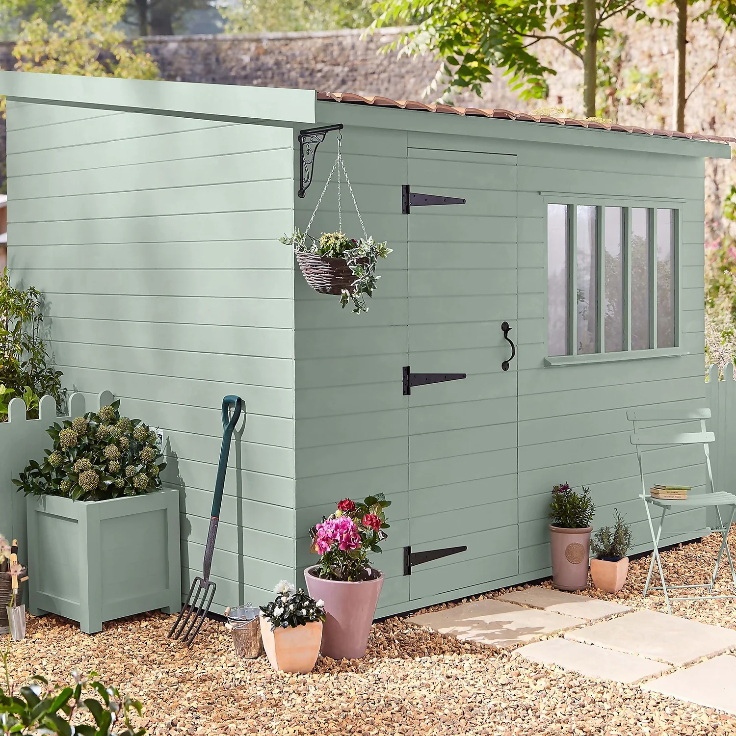 Laura Ashley Eggshell Garden Paint Eau De Nil - 2.5L 5 Laura Ashley Eggshell Garden Paint Eau De Nil - 2.5L - Image 3