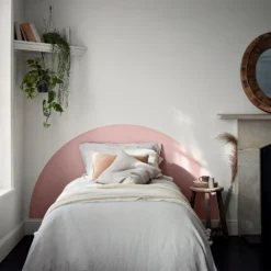 Crown Matt Emulsion Paint Le Petit Palais - 2.5L -Laura Paint Shop 13807016 1554964044833504